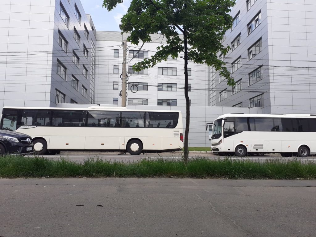 5 ocazii pentru care ai nevoie de transport cu microbuzul sau autocarul
